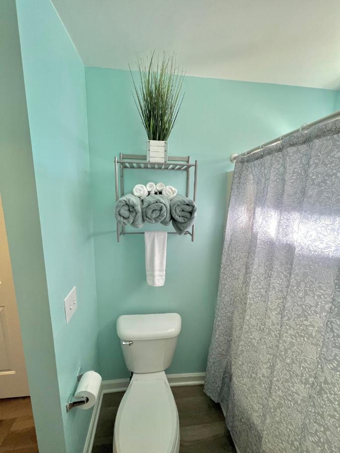 Beautiful, Spacious, Hidden Gem In Heart Of Wilmington Exterior foto